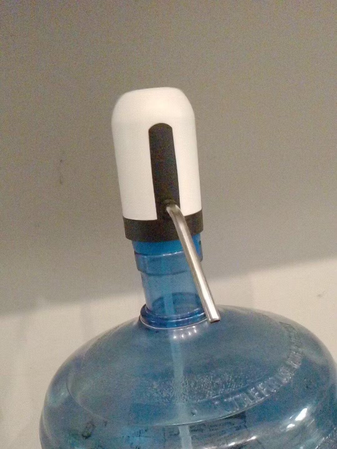 Electric Water Dispenser Portable Automatic Electric Water Pump Drinking Bottle Switch USB Rechargeable Water Pump Machine